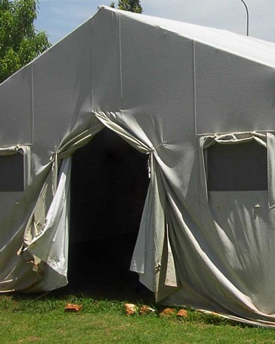 Изготавливаем солдатские палатки в Домодедово вместимостью <strong>до 70 человек</strong>